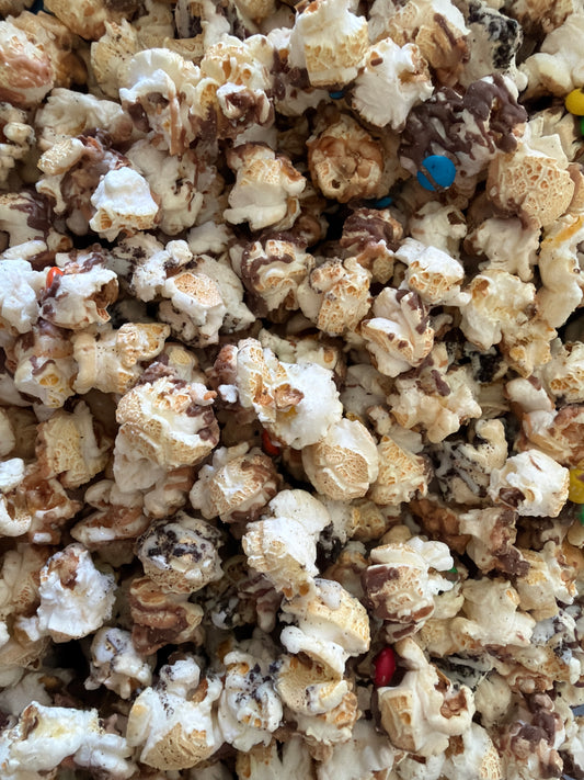 Mix Pop Corn (Twix/Oreo/Snickers/M&n’s) (150g)